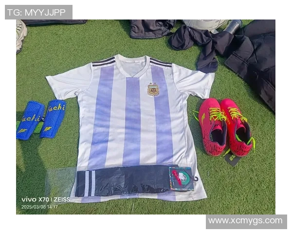 盘点那些闪耀绿茵的足球球星卡收藏故事与时代记忆