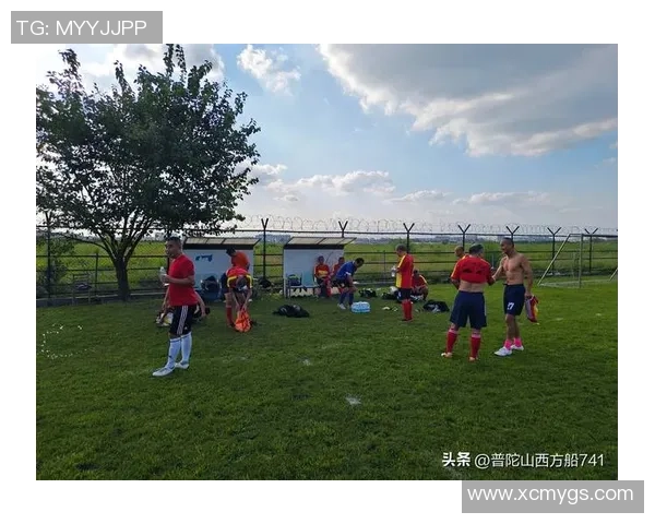 足球场上拼搏不止的球星训练日常揭秘他们的坚持与努力